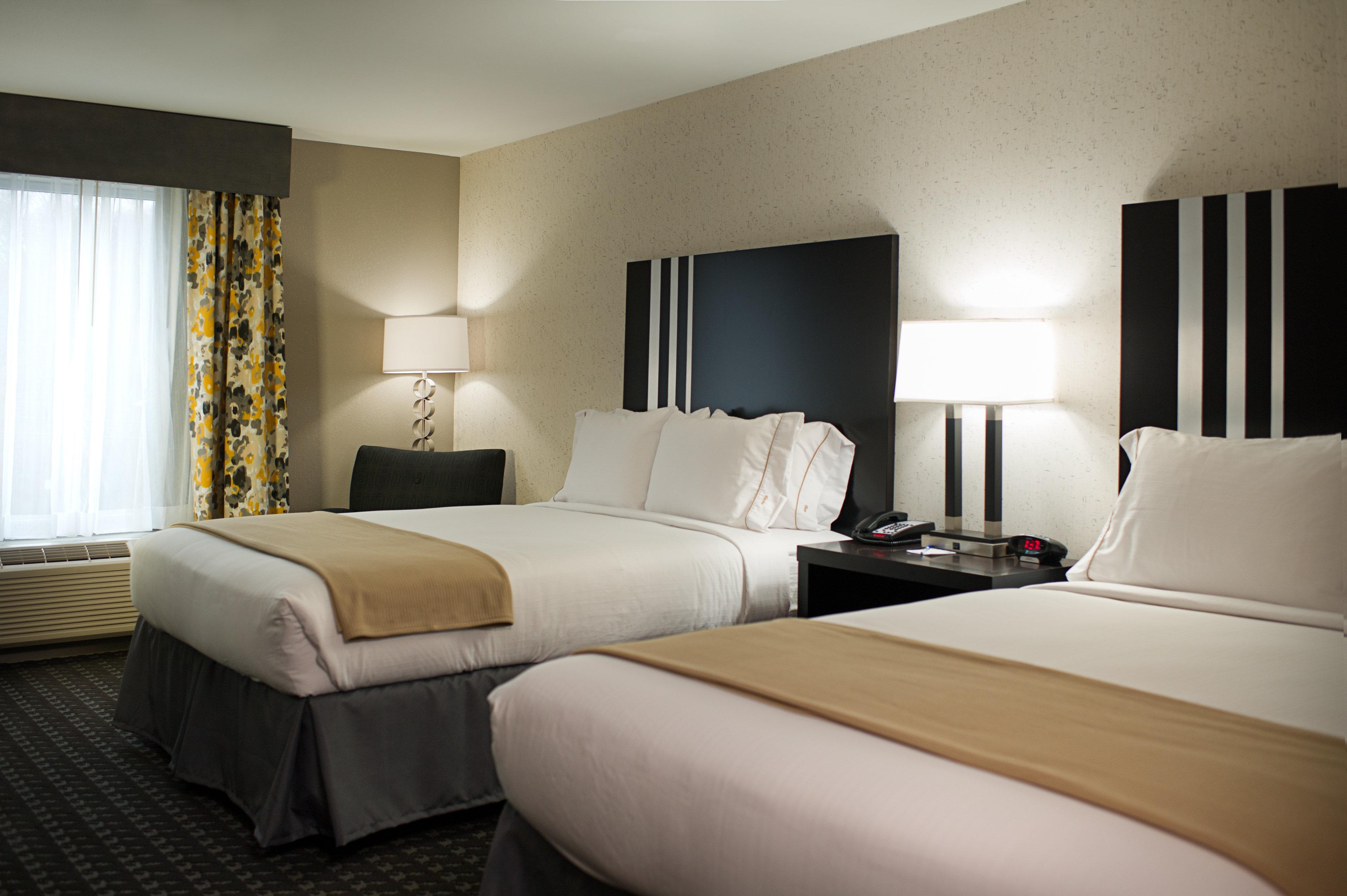 Holiday Inn Express And Suites Madison Central By Ihg Εξωτερικό φωτογραφία