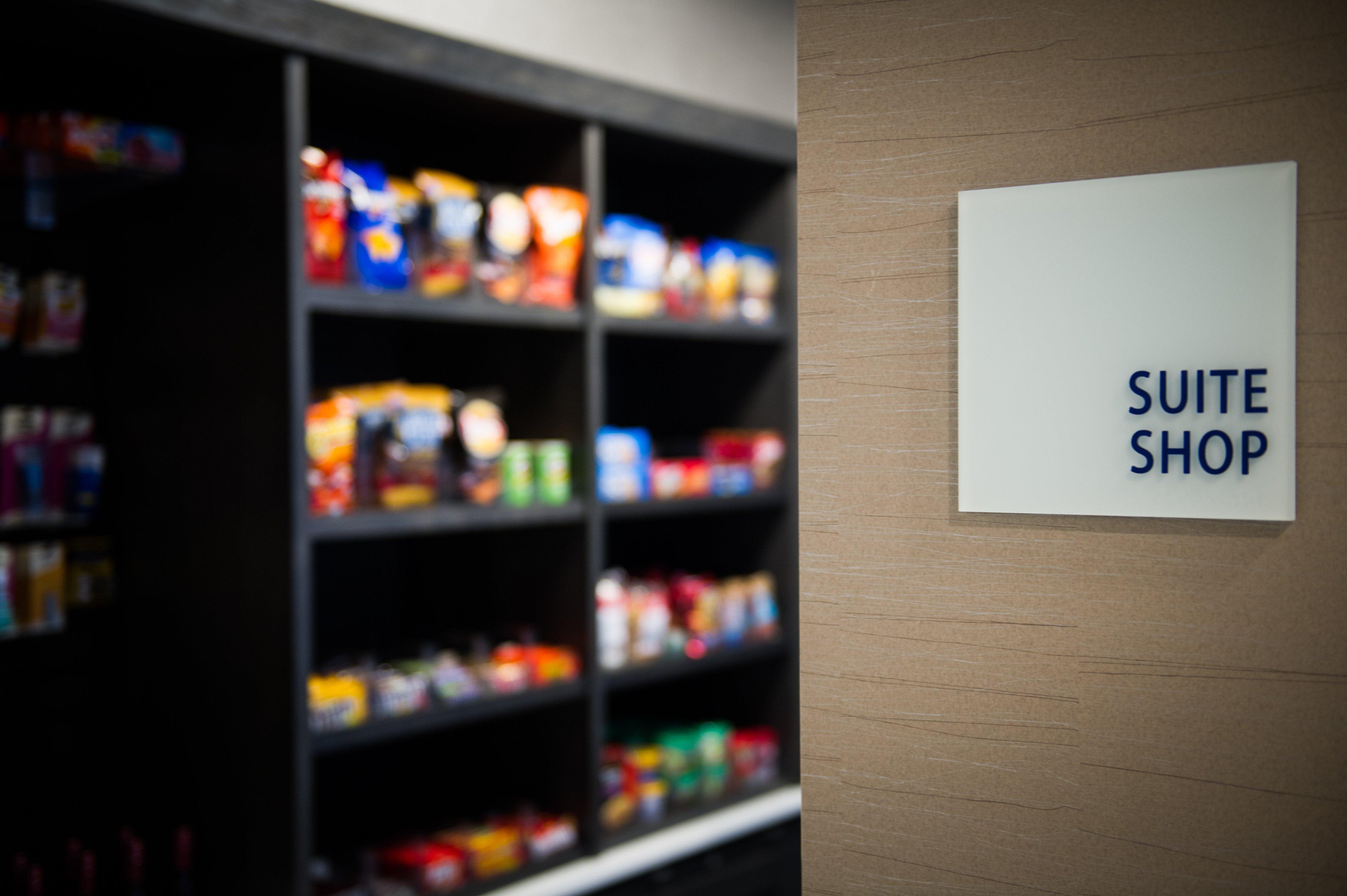 Holiday Inn Express And Suites Madison Central By Ihg Εξωτερικό φωτογραφία